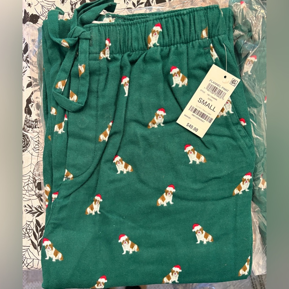 NWT Men’s Club Room (Macy’s) Bulldog Pajama Pants Size Small and Size Medium